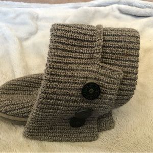 Ugg knit boots